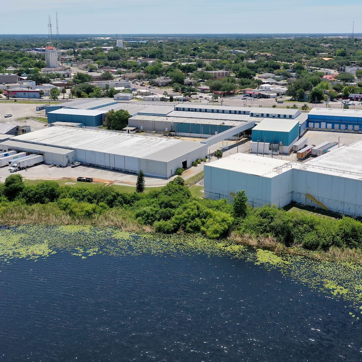 2023 Industrial Real Estate in Florida SVN Saunders
